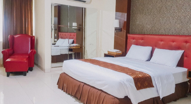 Люкс C'One Hotel Cempaka Putih
