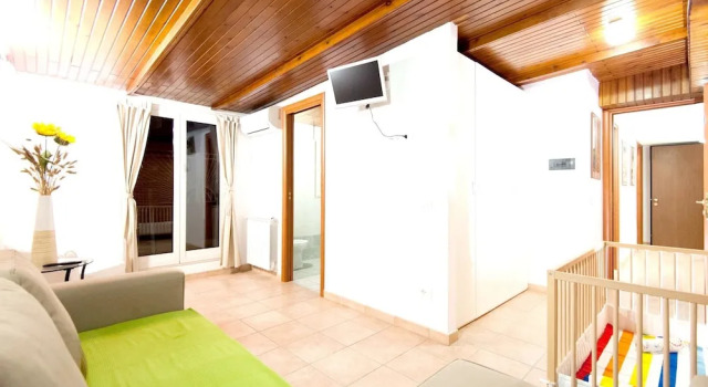 House With 3 Bedrooms in Roma, With Wonderful City View, Furnished Ter, Забронировать Отель Отели Рима с парковкой, рядом с Больница имени Пертини, Парковка