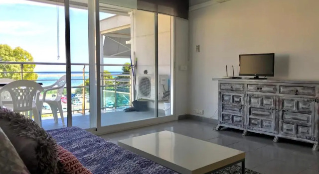 Apartamento en primera linea de playa 112A - INMO22