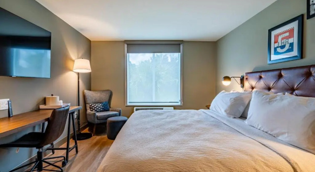 Номер Standard Four Points by Sheraton Brunswick