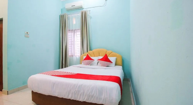 OYO 2434 Tiaz 2 Homestay, Rezervovat Hotel Pekanbaru Sumatra