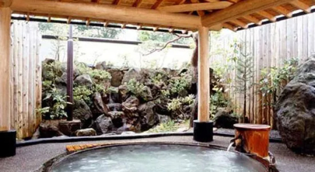 Ryokan Horyuso, Buchen Sie Hotel Nihonmatsu Fukushima