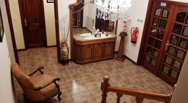 Mansion With 7 Bedrooms in Valença, With Wonderful sea View, Private P, Book Hotel Hoteller i Valenca med parkering, Parkering