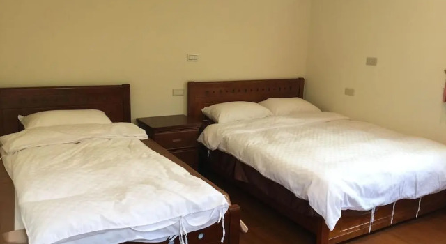 Shan Ming Show B&B, Rezervovat Penzión se snídaní Hotely v Alishan s parkováním, Parkování