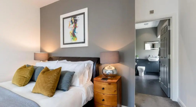 19th Century Luxury Lodge with Hot-Tub, Prenota Casa vacanze Musselburgh East Lothian