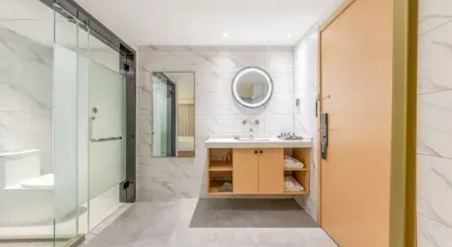 Номер Standard Liu He Hotel