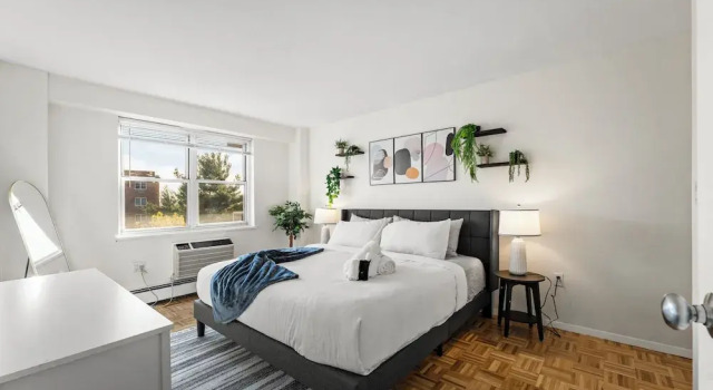 Апартаменты Furnished Apartment Near Longwood
