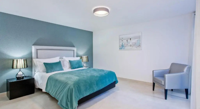 Exclusive Ultra-Stylish Villa, close to Vilamoura, Rezervovat Hotel Hotely v Sotavento s parkováním, Parkování