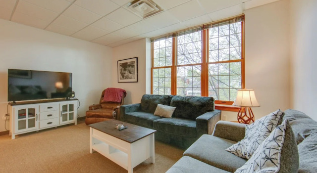 Апартаменты 20 Mi to Dtwn Pittsburgh: Pet-friendly Apartment