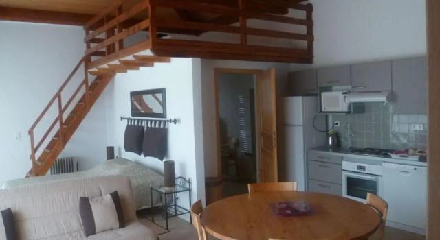 Коттедж Chambre dhôtes "La Bastide des Eucalyptus"