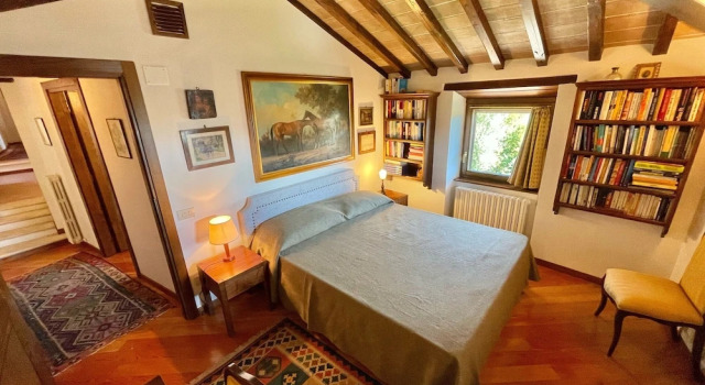 Luxurious Umbrian Retreat for 10 With Private Terrace and Pool, Varaa Lomakoti Spoleto Umbria