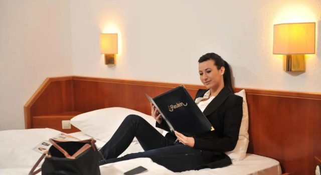 Одноместный номер Standard с видом на сад Hotel Garni Reulein