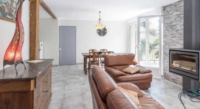 Metris gaelle, Book Hotel Corre Burgundy