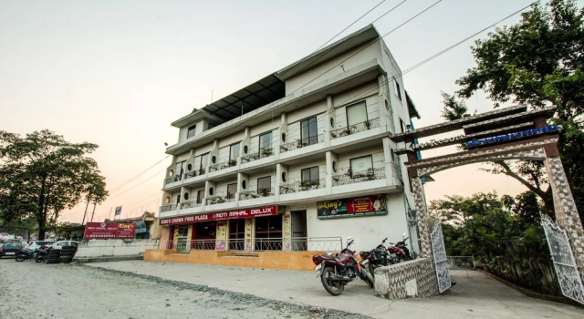 OYO 22346 King's Resort, Boek Resort Dhanbad Jharkhand