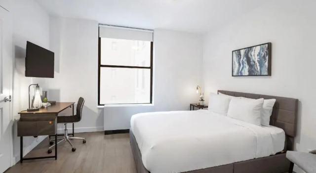 Студия Deluxe National at 888 Sixth Avenue - Furnished Apartments