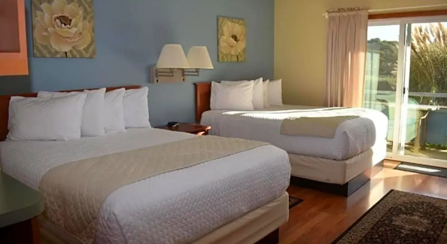 Двухместный номер Standard с балконом Table Rock Motel & Vacation Rentals
