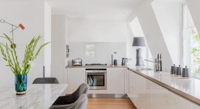 Апартаменты 1st Class Covent Garden Residences for 1st Class Guests