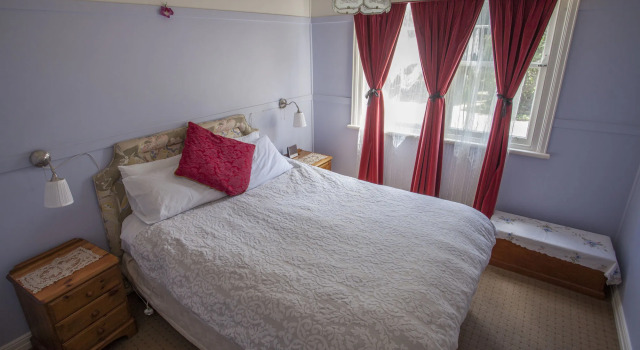 Olinda Country Cottages, Rezerwuj Hotel Hotele w Dandenong Ranges z parkingiem, Parking