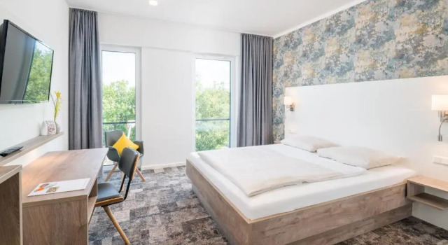 Номер Standard Stadthotel Lohne, Self Check-in & entspannt im Café frühstücken