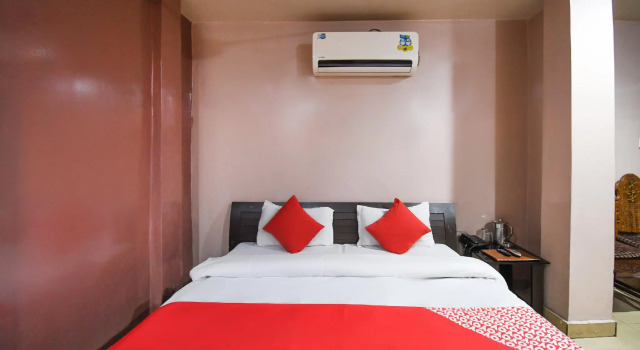 Люкс Standard OYO 67033 Hotel Sahil Plaza
