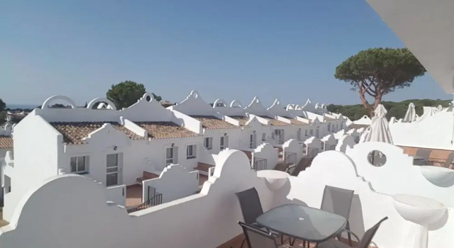 Apartment With In Marbella With Pool Access Enclosed Gard