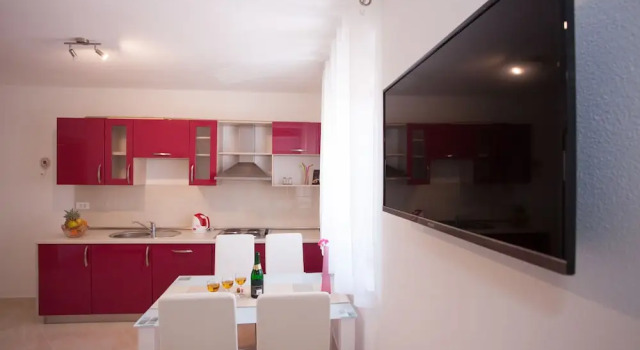 Апартаменты Superior с балконом и с видом на море Apartments Mila