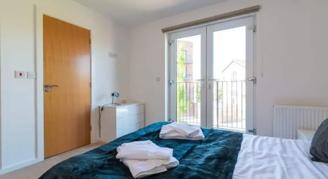 Executive City Apartment -Near Greengate