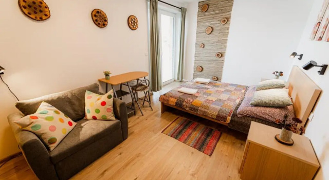 Vila ZUBEREC/ Apartmán č. 204, Varaa Hotelli Hotellit Rohace pysäköinnillä, Pysäköinti