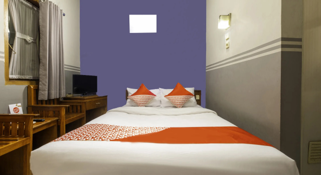 Двухместный номер Deluxe Hotel O Riau Near Gedung Sate Formerly Patradisa