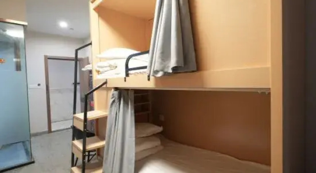 Кровать в общем номере (мужской номер) UMYouXuan Yunqi Hotel (Shanghai Xinzhuang Chunshen Road Subway Station)