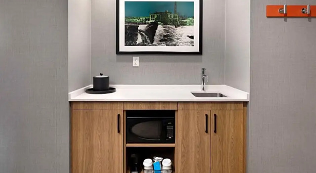 Двухместный люкс Hampton Inn & Suites Watertown Boston, Ma