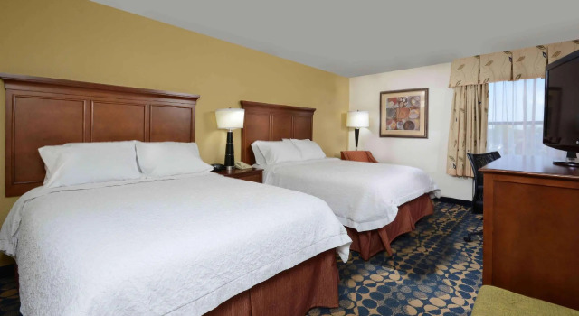 Четырёхместный номер Standard Hampton Inn Fayetteville Fort Bragg