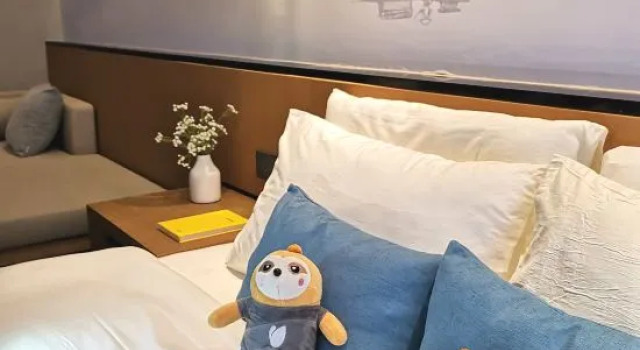 Семейный люкс New Century Manju Hotel (Hangzhou Xindeng Fuchungang)