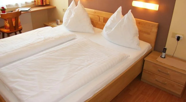 Hotel Berggasthof Zum Hias, Забронировать Отель Отели Tennengau с парковкой, Парковка