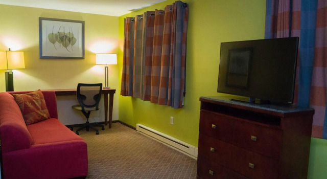 Sullivan Trail Inn & Suites, Boek Hotel Pocono Lake Monroe County