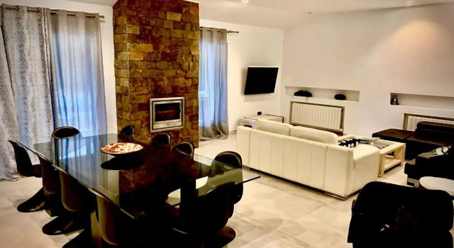 Вилла Villa La Roca Madrid