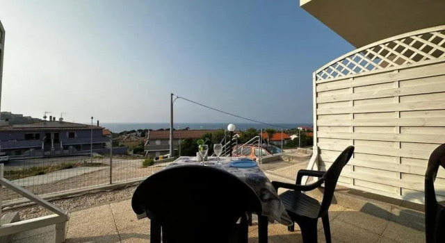 Two-room Apartment With Swimming Pool Castelsardo Sleeps 4