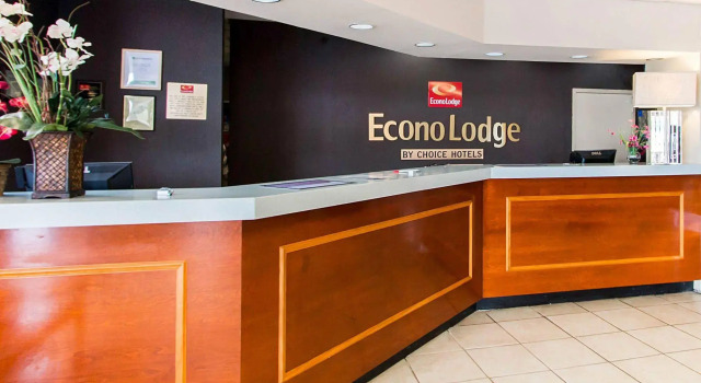 Econo Lodge Savannah Gateway I-95, Boek Hotel Hotels in Georgia met parkeren, Parkeren