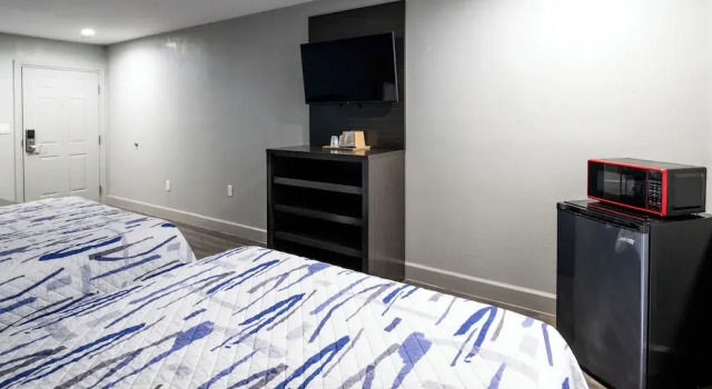 Четырёхместный номер Standard Downtowner Inns - Houston Downtown & Convention Center