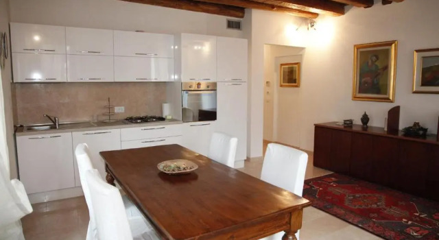 Апартаменты Centre 2 bedroom Flat