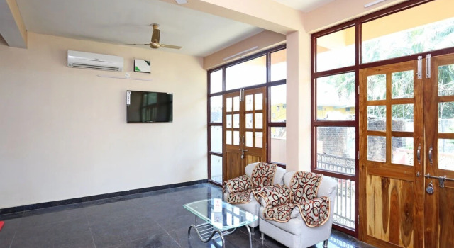 Oyo 11866 N J Residency
