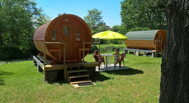 Camping Le Parc les Atypiques, Varaa Leirintäalue Availles-Limouzine Vienne