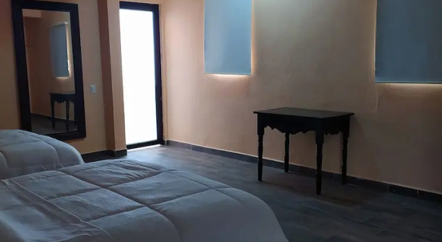 Четырёхместный номер Standard Hotel Oxi