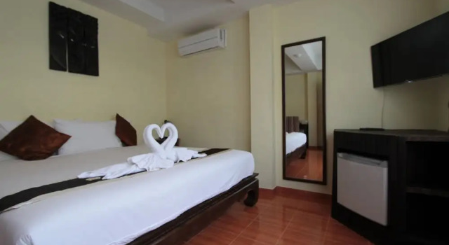 Двухместный номер Deluxe Karon Pool Hotel