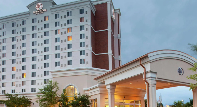 DoubleTree by Hilton Greensboro