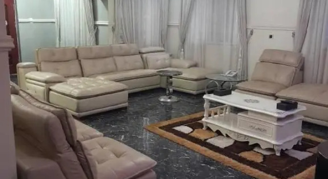Paulight Residence, Prenota Residence Hotel a Bwari con parcheggio, Parcheggio