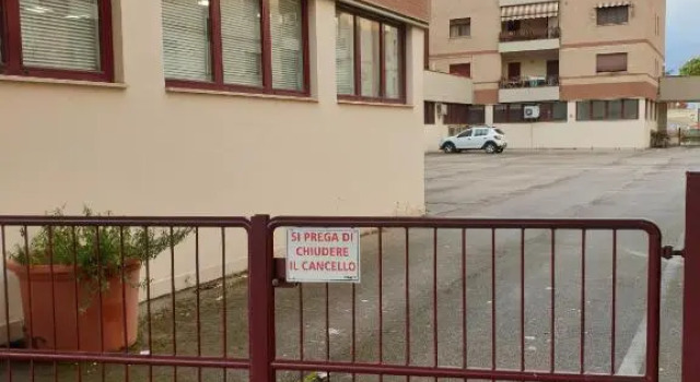 Moderno appartamento zona centrale, Prenota Appartamento Hotel a Lazio con parcheggio, Parcheggio