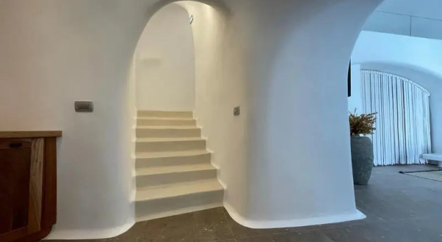 3 Bedrooms Suite with balcony Victoria Caves