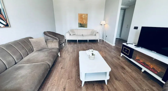 Апартаменты Luxury Lux Residence 2 Rooms 1 Saloon
