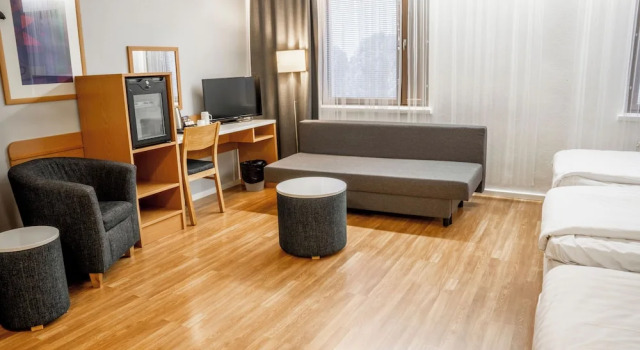Четырёхместный семейный номер Standard Park Hotel Tornio